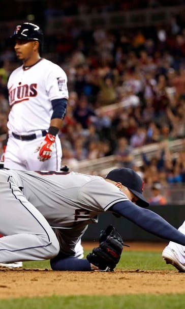 Twins open series with 11th-inning win over Indians